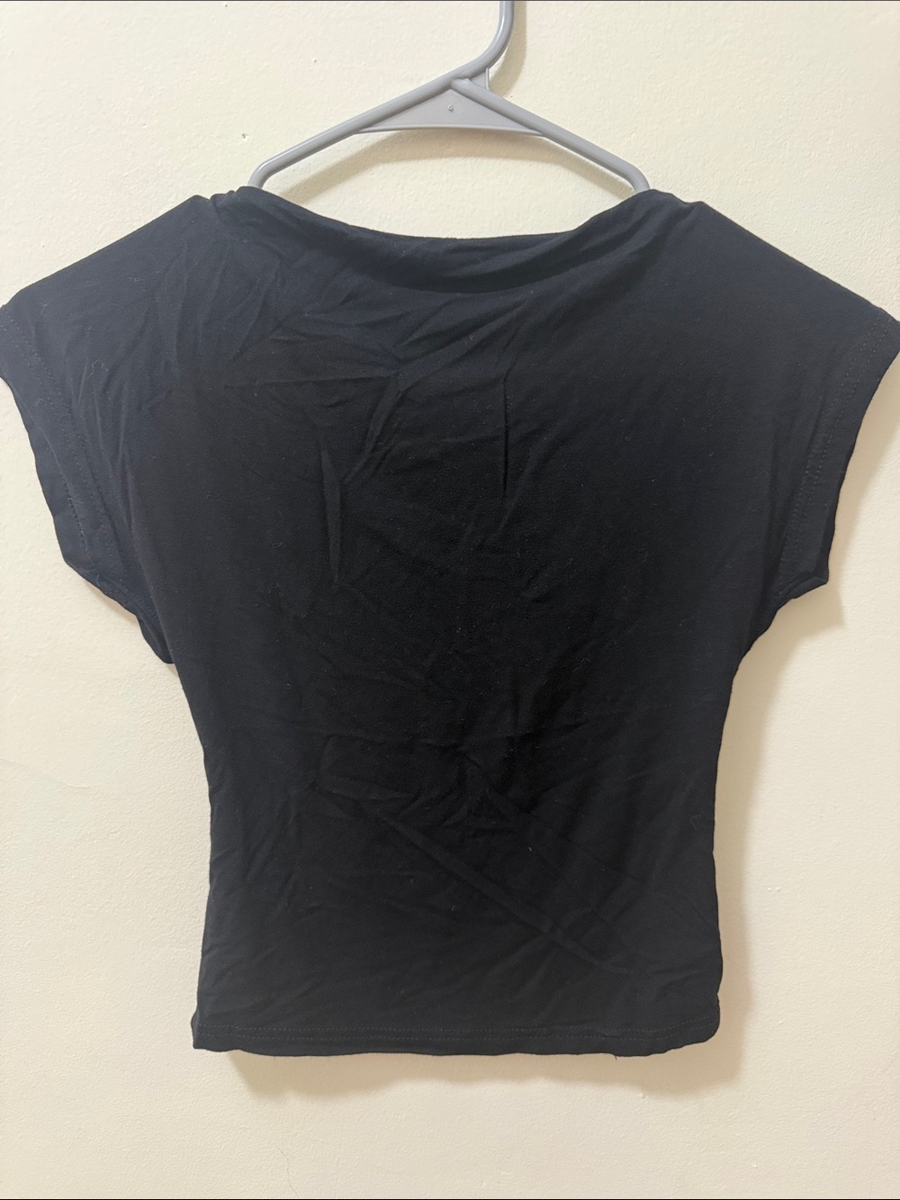 Women's Black Short Sleeve Tee - Slim Fit
